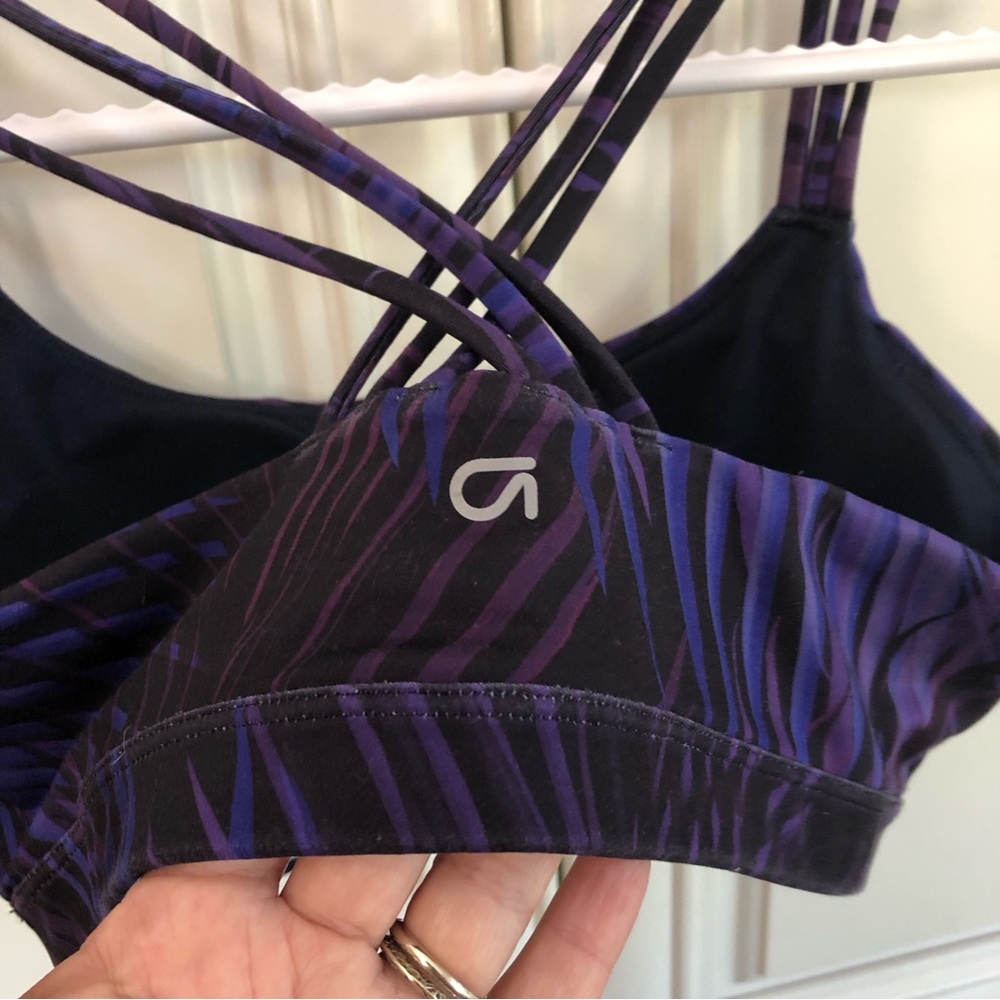 GAPFit women’s sports bra - Picture 6 of 7